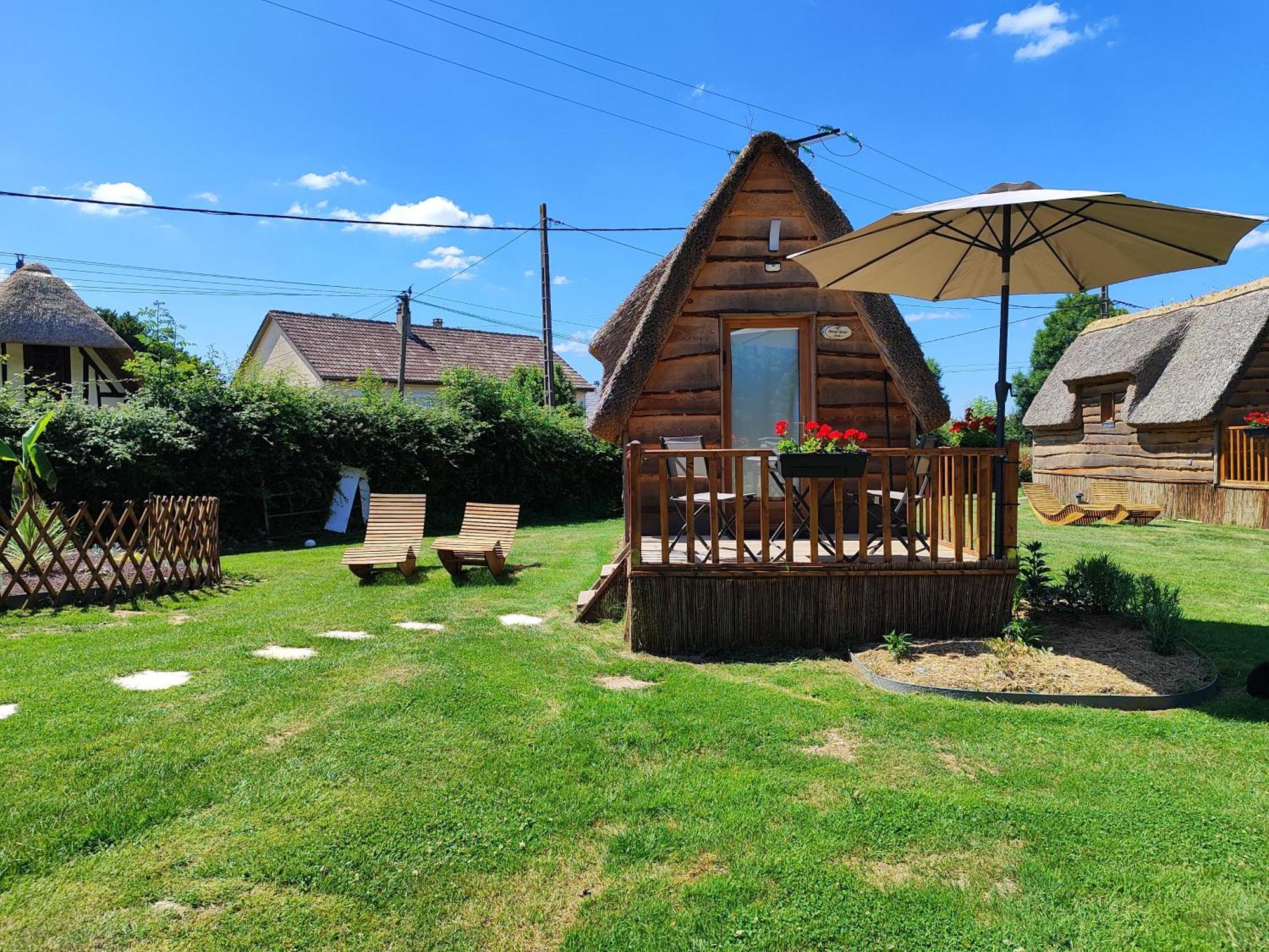Villa Les Mini-Chaumieres Saint-Martin-Saint-Firmin Habitación foto